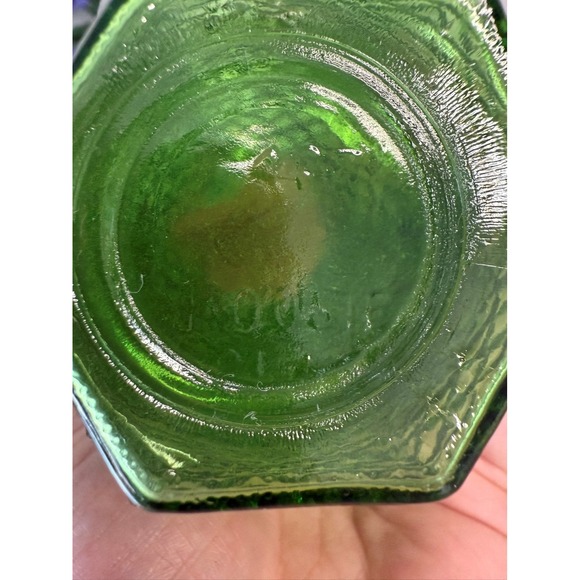 Vintage Mid‎ Century Modern Green Glass Vase Diamond Quilted Retro Emerald  MCM - Picture 6 of 6